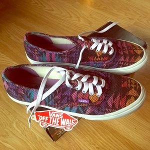 Vans Authentic Inca Dewberry/True White Sneaker